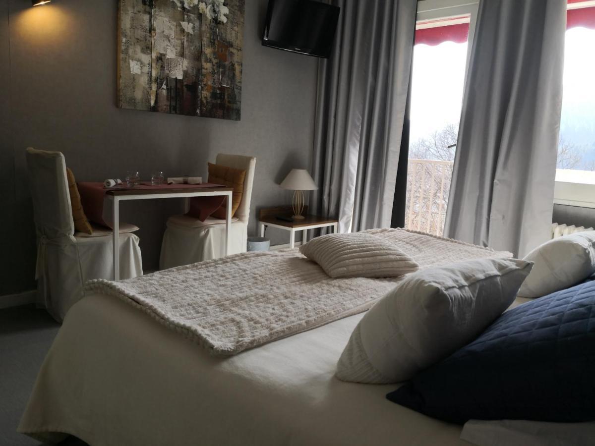 Logis Hotel-Restaurant Le Tanargue Valgorge Екстер'єр фото