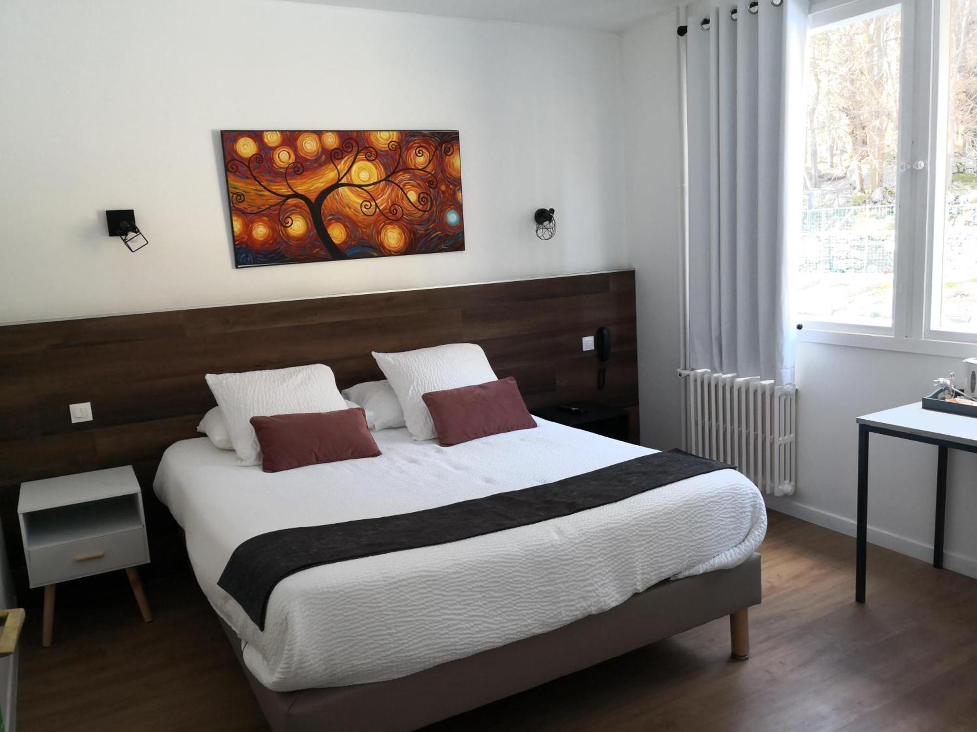 Logis Hotel-Restaurant Le Tanargue Valgorge Екстер'єр фото